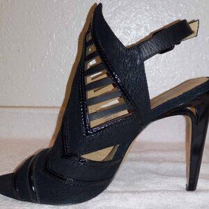 L.A.M.B. Black 4" stiletto, Womens size 8.5. Hadley BLKLEA